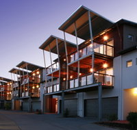 Quarterdecks Harbour Retreat - Taree Accommodation