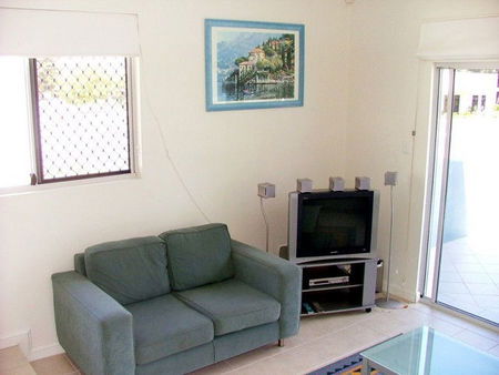 Tasman Beachside Apartments - Taree Accommodation 3