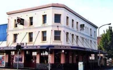 Silk Accommodation - Taree Accommodation 0