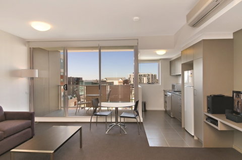 Chifley Apartments Newcastle - Taree Accommodation 0