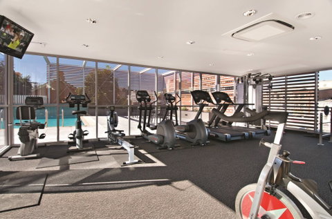 Chifley Apartments Newcastle - Taree Accommodation 2