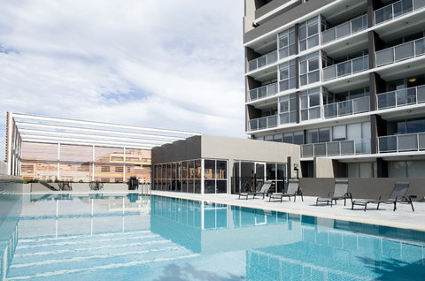 Chifley Apartments Newcastle - Taree Accommodation 3