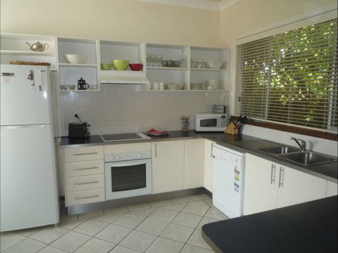 Apartments On-The-Park: March - Taree Accommodation 2