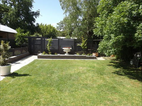 Apartments On-The-Park: March - Taree Accommodation 7