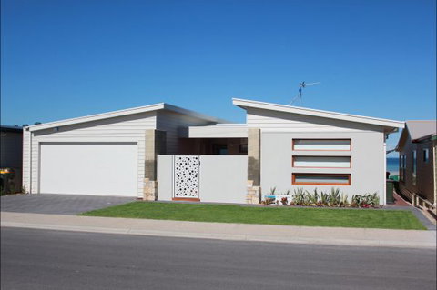 Beach Bliss Wallaroo - Taree Accommodation 7