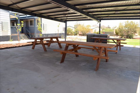 Discovery Parks - Roxby Downs - Taree Accommodation 1