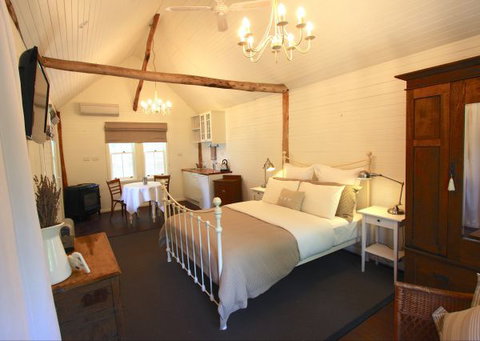 Laggan Cottage Bed And Breakfast - Taree Accommodation 0