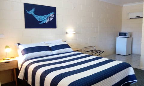 Sail Inn - Yeppoon - Taree Accommodation 0