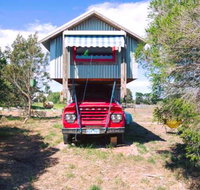 Torquay Farmstay  Blue Studio Truck - Taree Accommodation