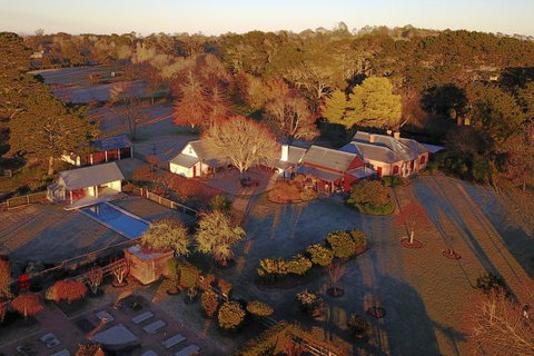 Vine Lodge Heritage Getaway - Taree Accommodation 0