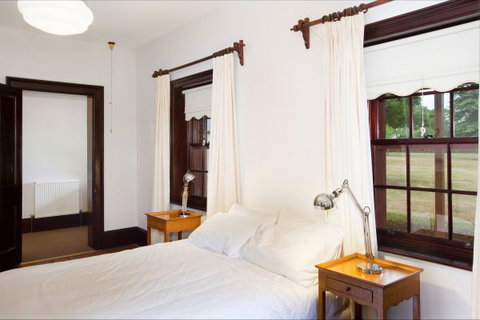 Vine Lodge Heritage Getaway - Taree Accommodation 4