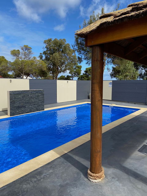 Ceduna Foreshore Caravan Park - Taree Accommodation 1