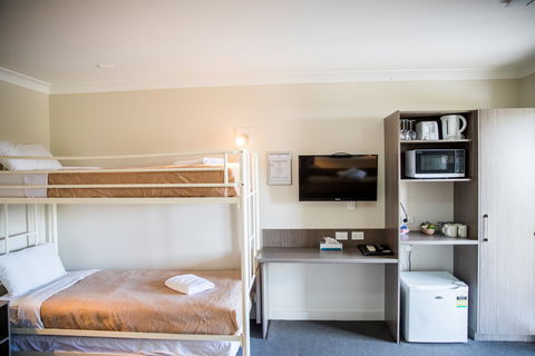 Lilac City Motor Inn And Steakhouse - Taree Accommodation 9