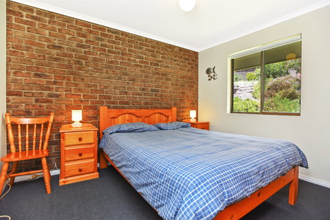 Unit 3, 5-/ Surf Avenue, Carrickalinga - Taree Accommodation 2