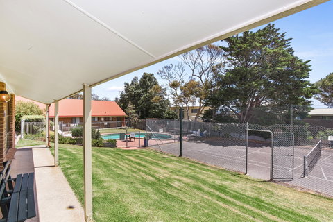 Unit 3, 5-/ Surf Avenue, Carrickalinga - Taree Accommodation 5
