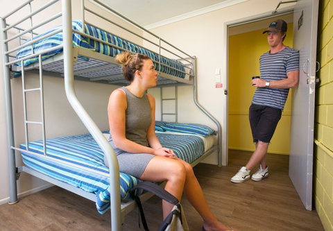 Airlie Beach YHA - Taree Accommodation 4