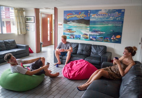Airlie Beach YHA - Taree Accommodation 8