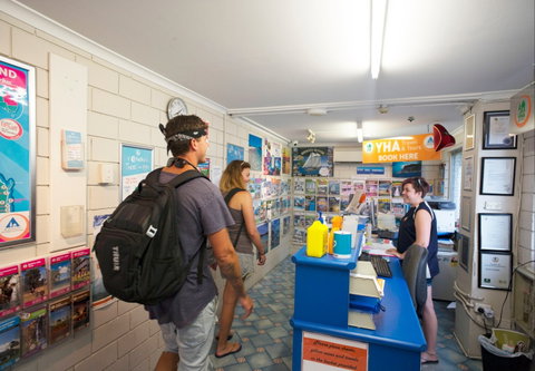 Airlie Beach YHA - Taree Accommodation 9