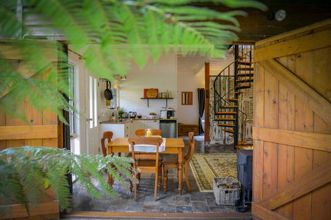 Arcadia Cottages At Cambewarra - Taree Accommodation 2