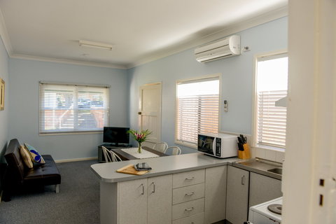 Bridge Cottage - Taree Accommodation 1