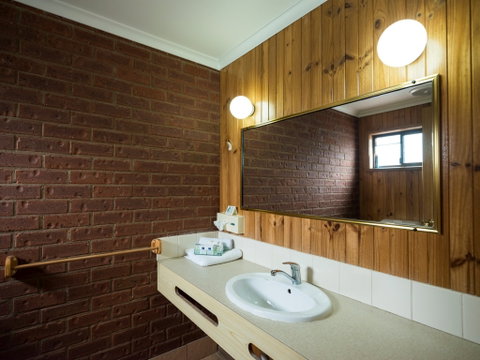 Country Mile Motor Inn - Taree Accommodation 2