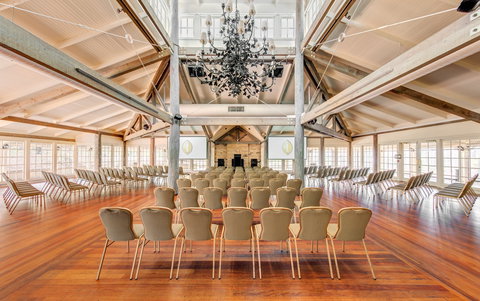 InterContinental Sanctuary Cove Resort - Taree Accommodation 6