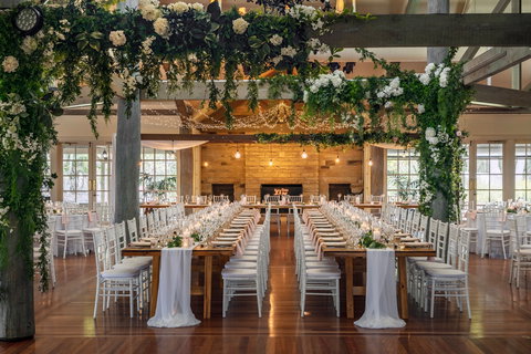 InterContinental Sanctuary Cove Resort - Taree Accommodation 8