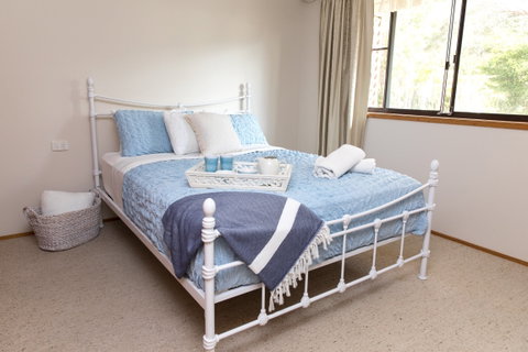 Kookas Nest - Taree Accommodation 2