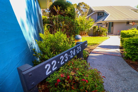 Plover Deluxe Villa 25 - Taree Accommodation 2