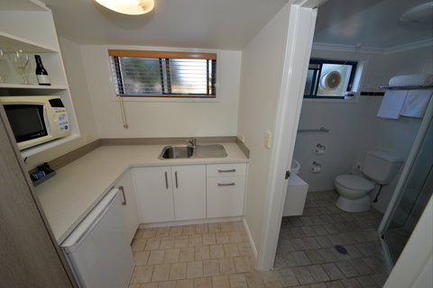 Rockpool Motor Inn - Taree Accommodation 2