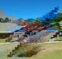 Roslyn Estate Farmhouse - Taree Accommodation