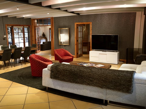 Thiele House Retreat - Taree Accommodation 0