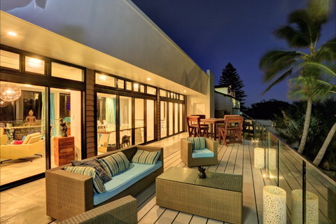 ZEN Beach Retreat - Taree Accommodation 5