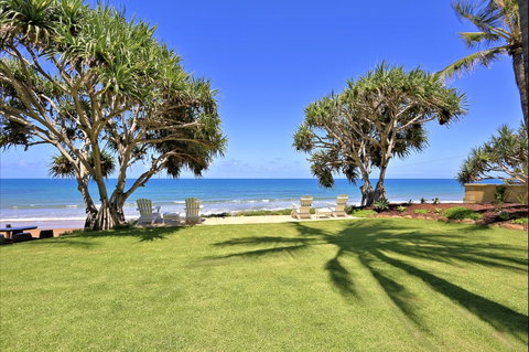 ZEN Beach Retreat - Taree Accommodation 9