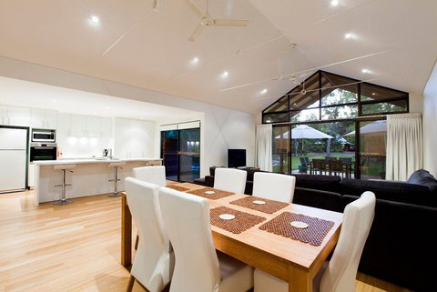 Beachcomber - Taree Accommodation 2