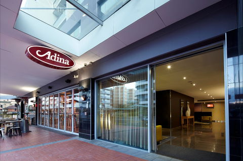 Adina Apartment Hotel Wollongong - Taree Accommodation 1