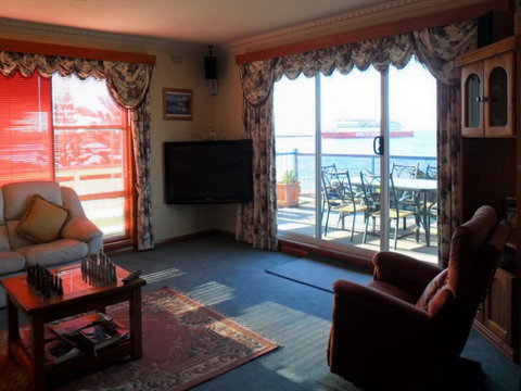 Alice Beside The Sea - Taree Accommodation 1