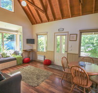Alpine Arnica Cottages - Taree Accommodation