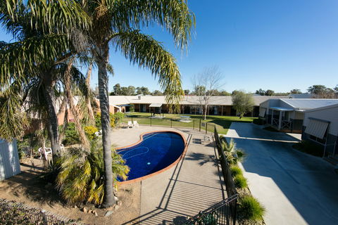 Ashleigh Court Motor Inn - Taree Accommodation 0