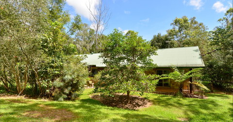 Bushland Cottages And Lodge Yungaburra - Taree Accommodation 0