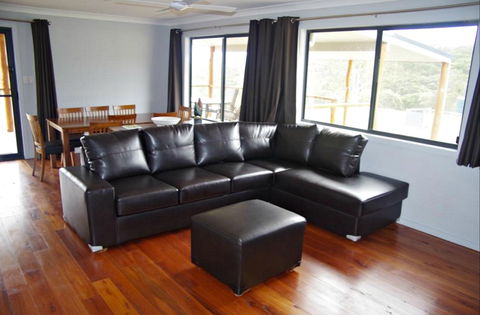 Ewetopia Farm - Taree Accommodation 0