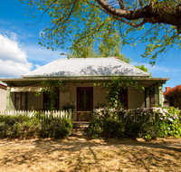 Laidlaw Cottage - Taree Accommodation