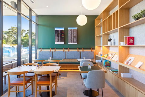 Mantra Hotel At Sydney Airport - Taree Accommodation 1