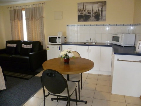 Mount View Motel - Taree Accommodation 1