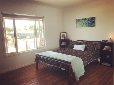 The Mains Guest House - Taree Accommodation 1