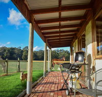 The Glen Farm Cottages - Taree Accommodation