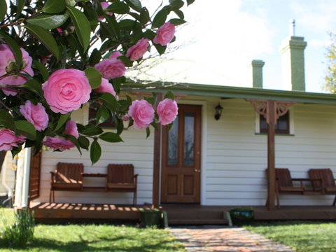 Westbury Gingerbread Cottages - The - Taree Accommodation 1