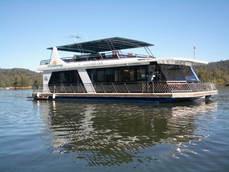 Able Hawkesbury River Houseboats - Taree Accommodation 0