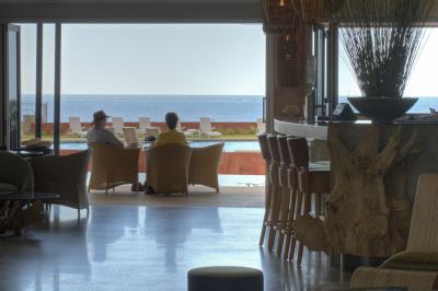 Novotel Ningaloo Resort - Taree Accommodation 3