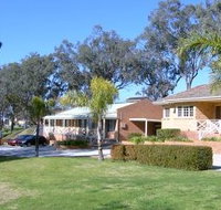 Commercial Golf Resort - Taree Accommodation